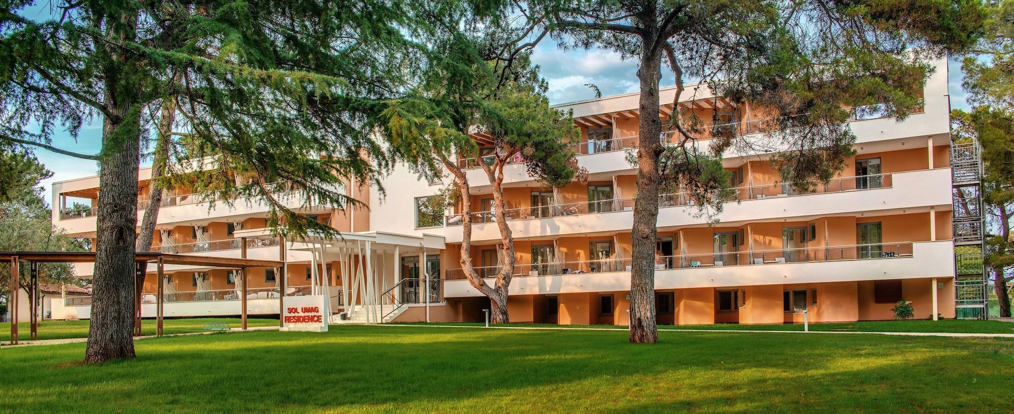 Plava Laguna Hotel