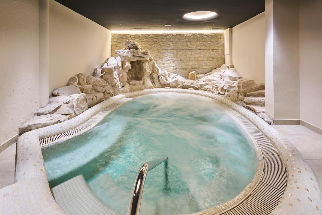 Plava Laguna 4*
